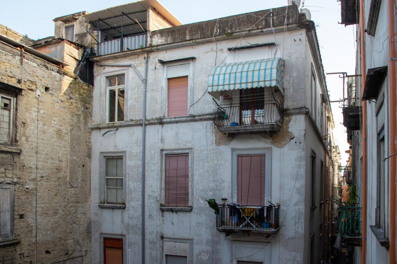 Domus Anticaglia By Domusextra Apartment Naples Luaran gambar