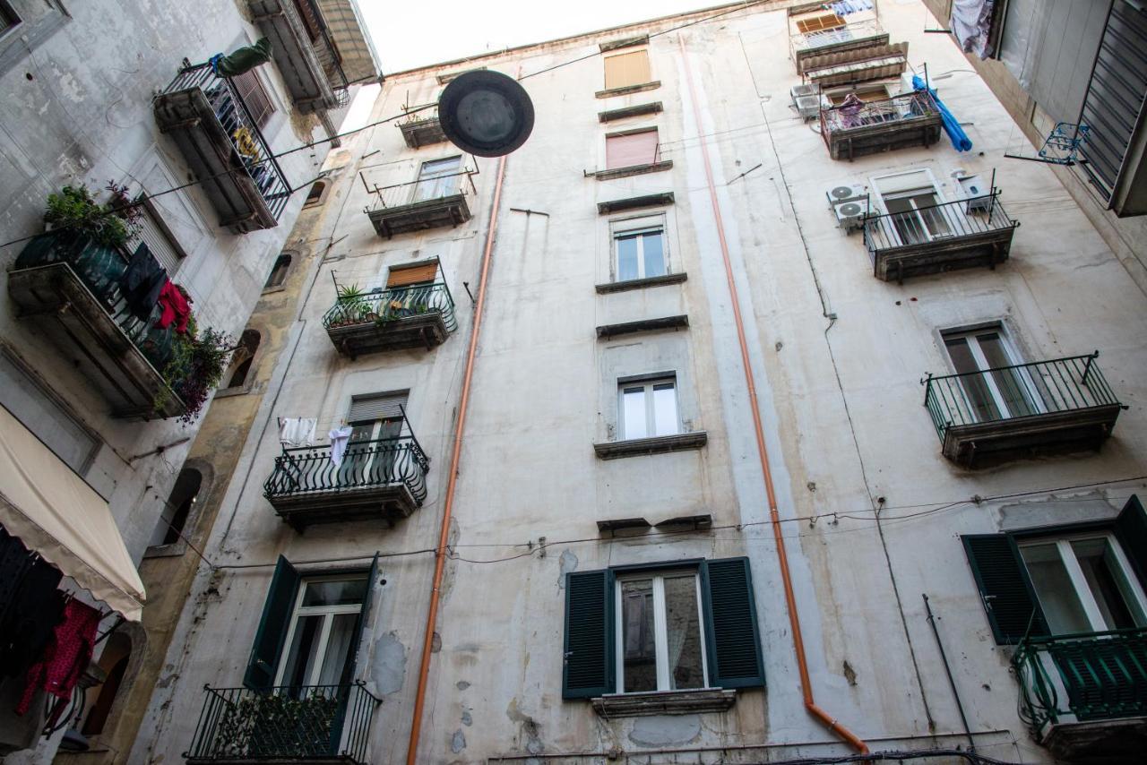 Domus Anticaglia By Domusextra Apartment Naples Luaran gambar